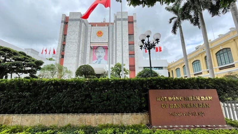 Hanoi requests timely dismissal and replacement of staff with limited capacity