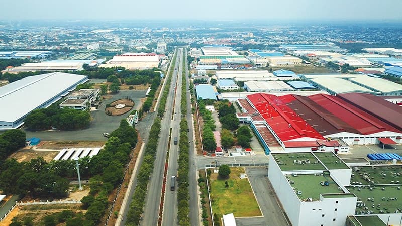 Industrial real estate remains defiant in stock market