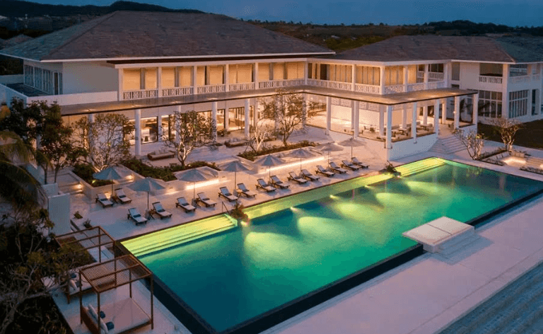 CNN reporter introduces Vietnam's 8 hottest new hotels