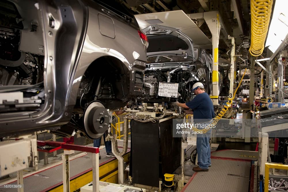 Labour hoarding during economic downturns