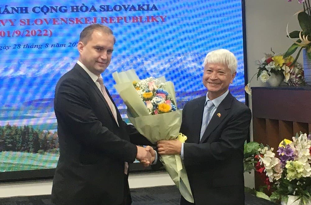 Slovakia's 30th Constitution Day marked in HCM City