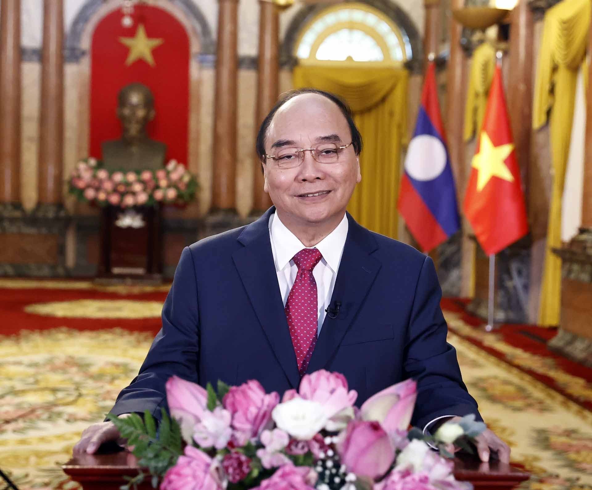 Vietnam-Laos friendship, solidarity, cooperation to further thrive: President