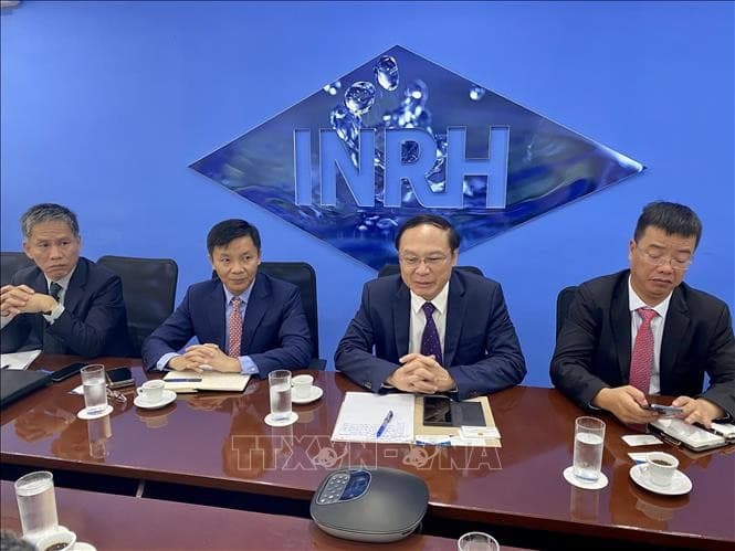 Vietnam, Cuba promote cooperation in hydrometeorology, environment, circular economy