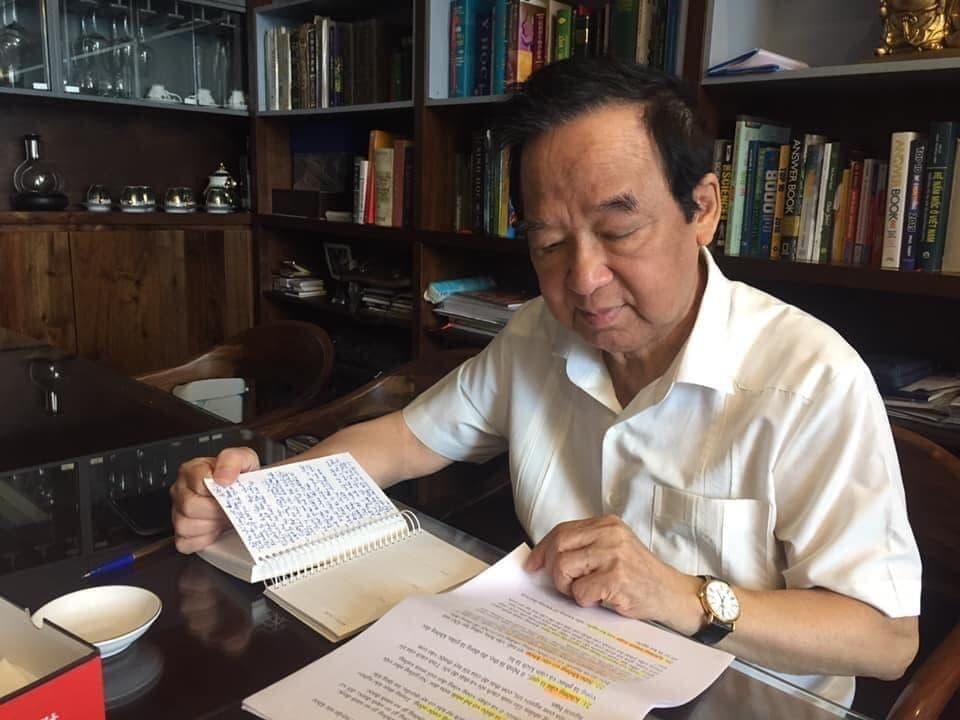Prof. People’s Teacher Nguyen Lan Dung: Sadly the bachelor’s degree is as cheap as ever!