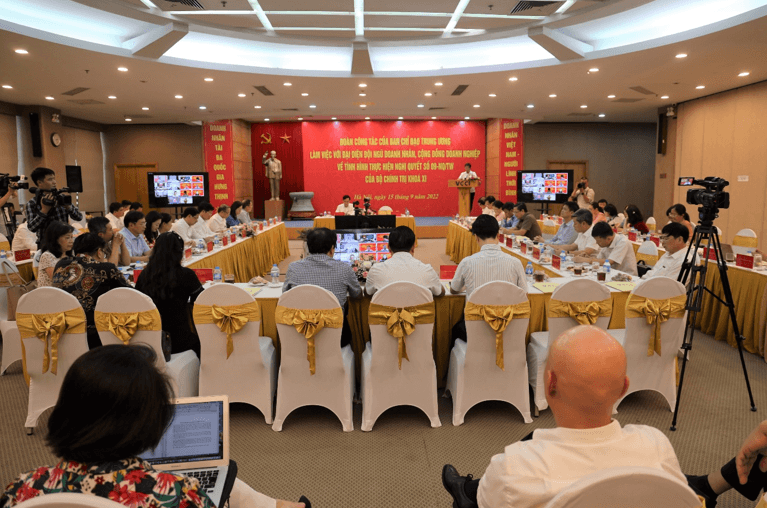 Central Committee's Economic Commission: Listen to entrepreneurs to summarize Resolution 09 on entrepreneurs