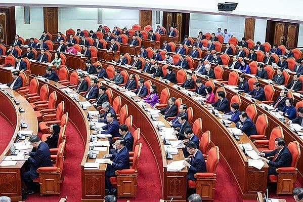 National master plan for 2021-2030 scrutinised at Party Central Committee’s plenum