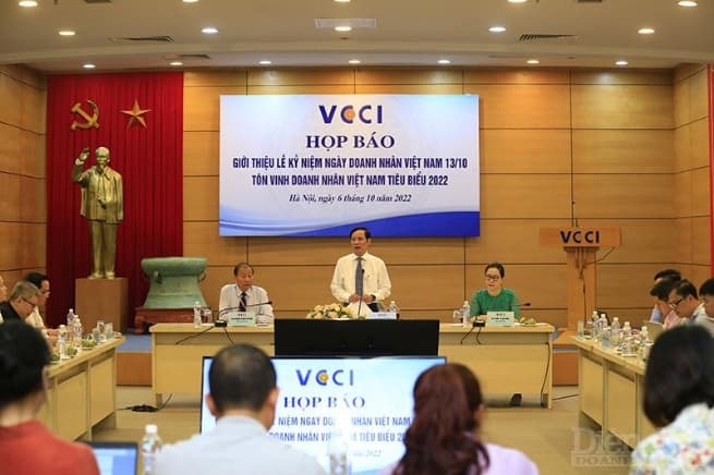 Spreading Success Stories of Outstanding Vietnamese Entrepreneurs