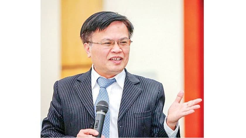 Businesses hindered by institutional bottlenecks