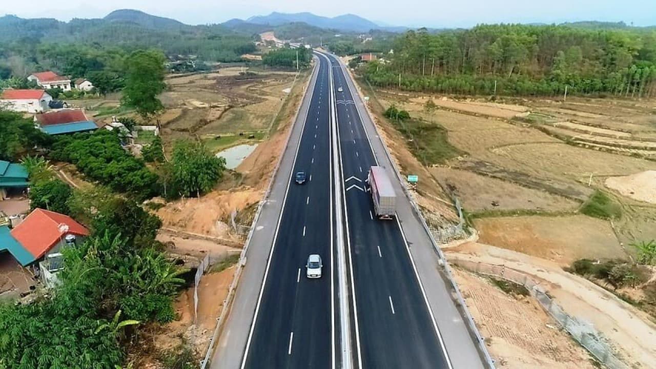 Who will benefit from public investment?