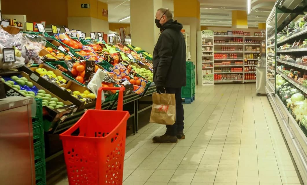 Eurozone faces risk of stagflation