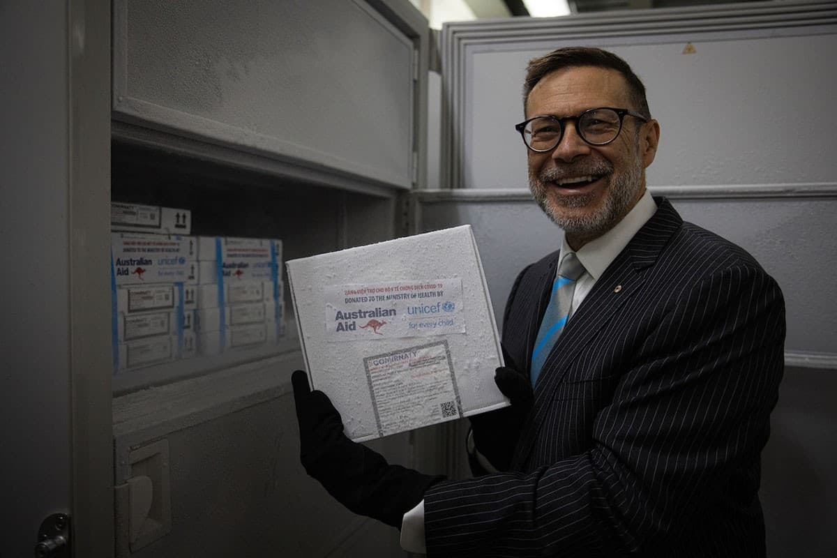 Australia and UNICEF continue support for Vietnam’s COVID-19 vaccine rollout