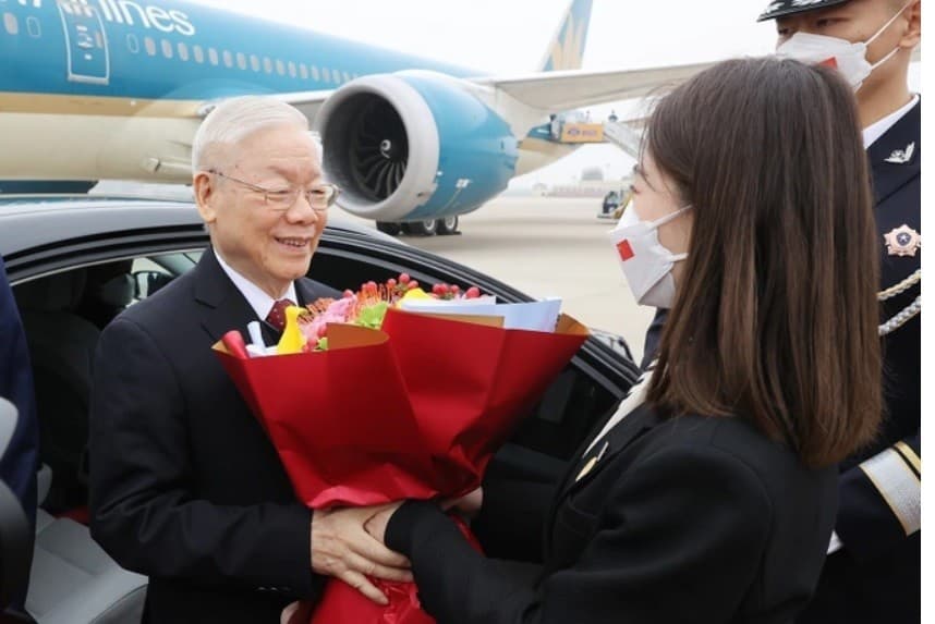 Chinese media highlighted interactions between Vietnam-China party leaders