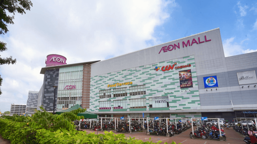 International retailers expand foothold in Vietnam