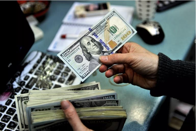 Why do major central banks accumulate huge amounts of assets?