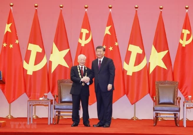 Consolidating Vietnam-China Comprehensive Strategic Cooperative Partnership