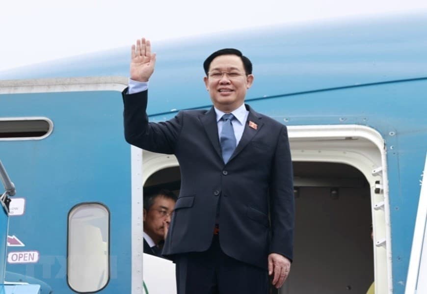 NA Chairman leaves Hanoi to visit Australia, New Zealand