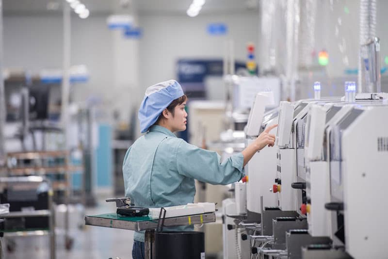 Coordinating to support Vietnamese small and medium enterprises in digital transformation