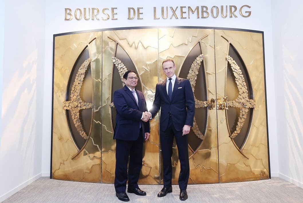 Prime Minister visits Luxembourg Stock Exchange and platform dedicated to green securities