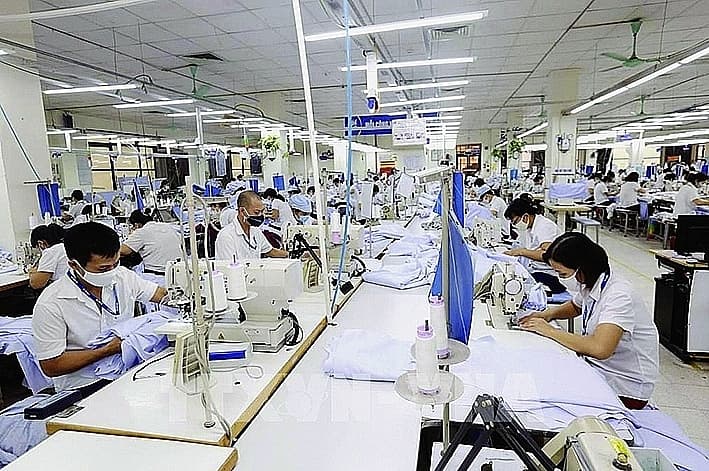 The textile and garment industry tries to overcome difficulties