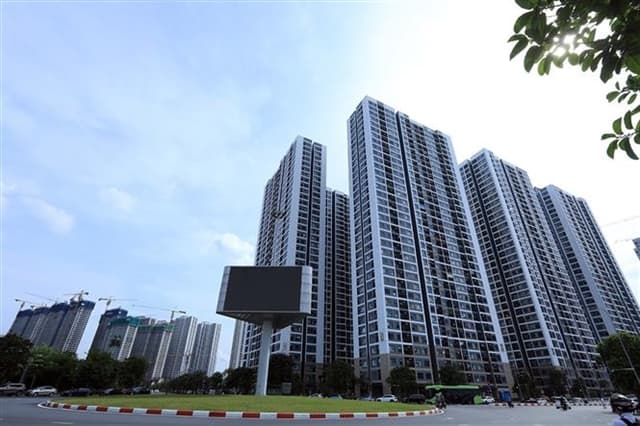 Việt Nam’s corporate sector exposed to rising financing costs in 2023