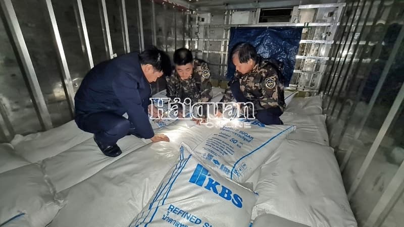 Customs opens anti-smuggling peak plan during Lunar New Year 2023