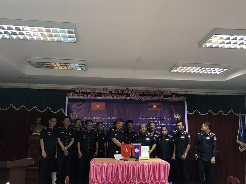 Quang Nam Customs – Sekong Customs (Laos): Strengthen cooperation and promote trade via Nam Giang – Dak Ta Ooc international border gate