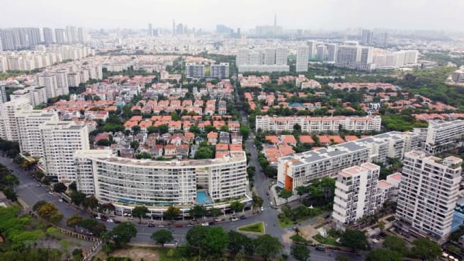 Clearing Bottlenecks to Attract Funds into Real Estate Market