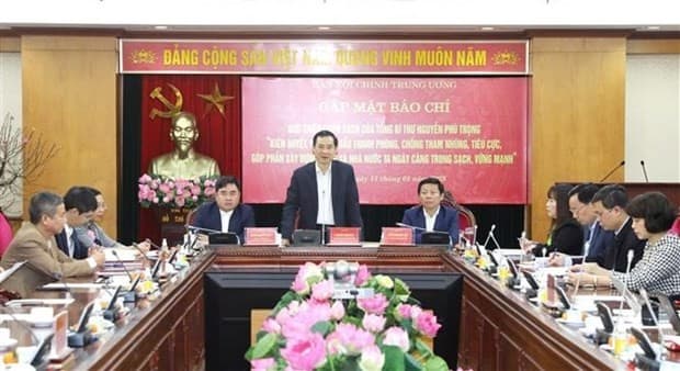Party General Secretary’s book on corruption fight introduced to public