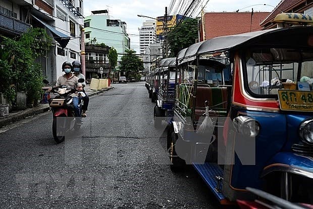 Thailand's industrial production index falls sharply in December