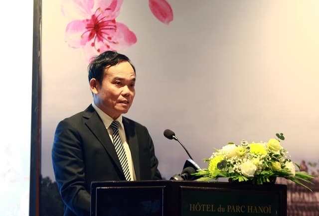 Viet Nam calls on Japan to transfer technology to improve competitiveness