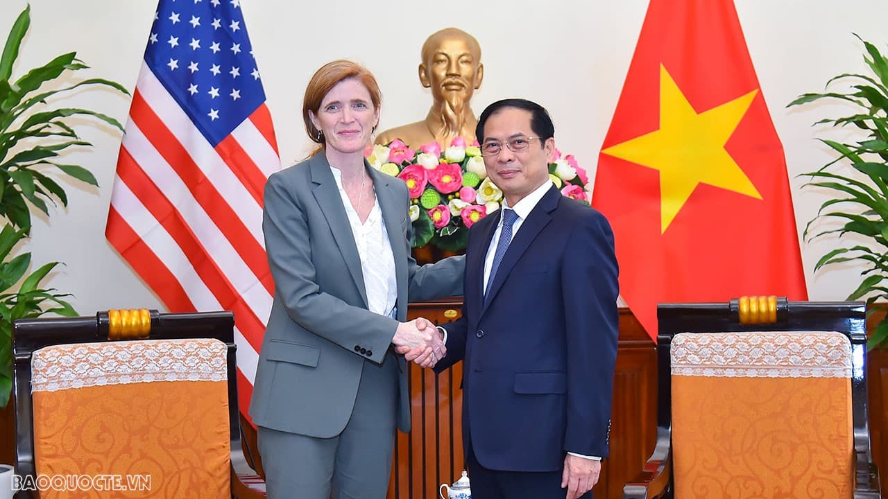 Foreign Minister Bui Thanh Son receives USAID Administrator Samantha Power