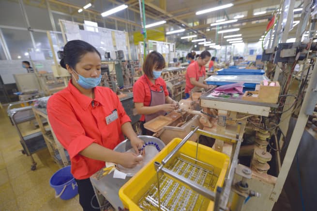 Customs Authorities Answer Questions from Japanese Businesses