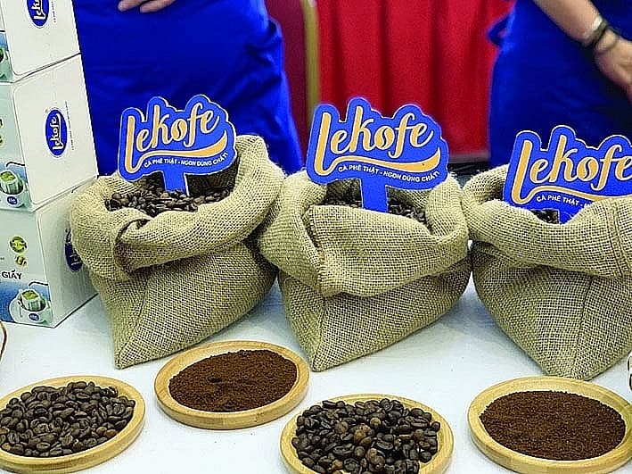 Consults to improve the value of Vietnamese coffee