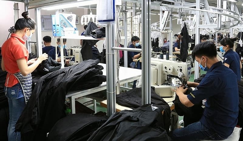 Many export items of the “USD billion " group dropped sharply