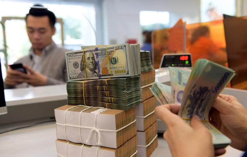 Corporate bonds pose a risk of bad debt