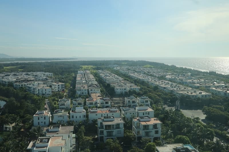 Ensuring the stable development of the real estate market