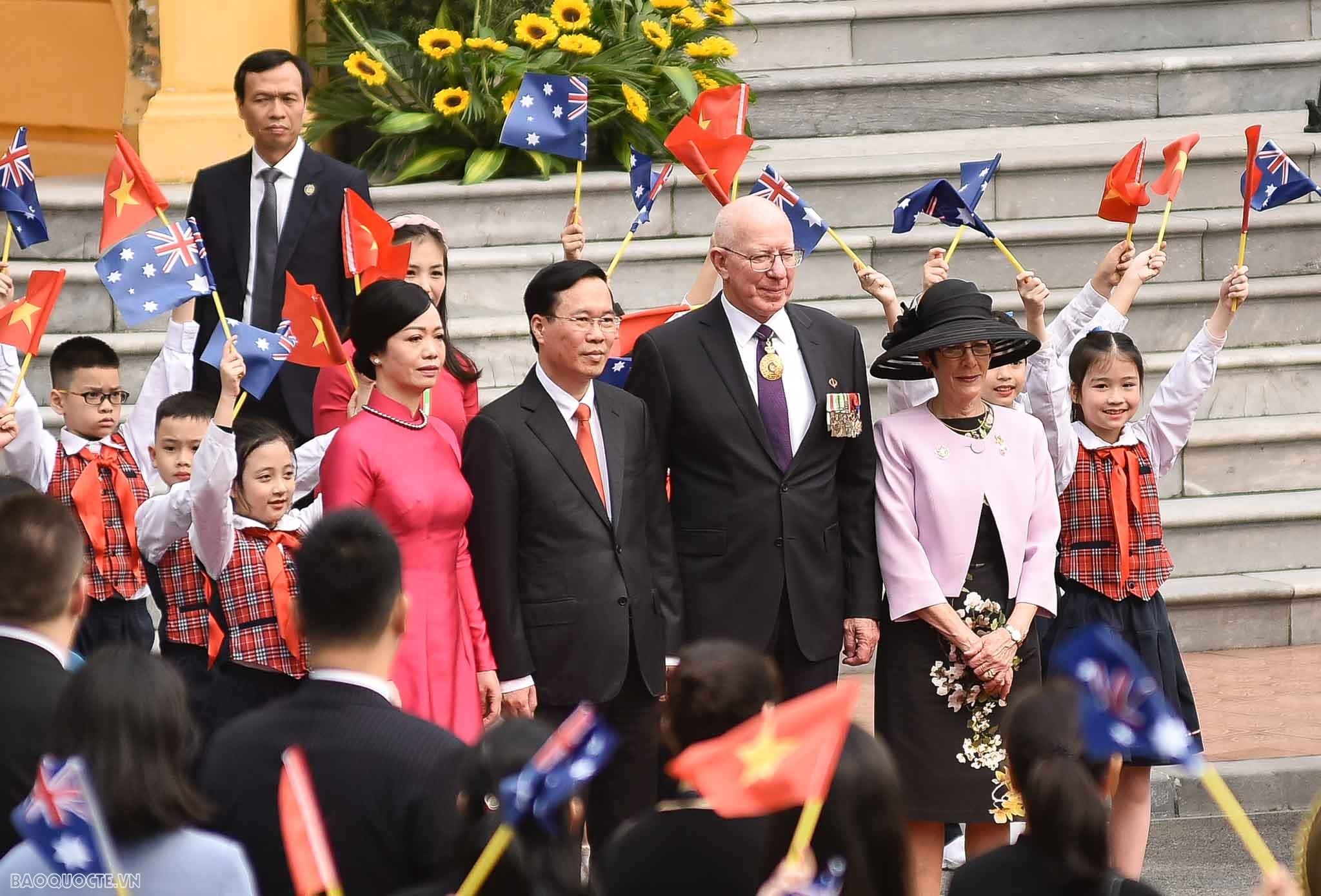 Welcome ceremony held for Australian Governor-General David Hurley