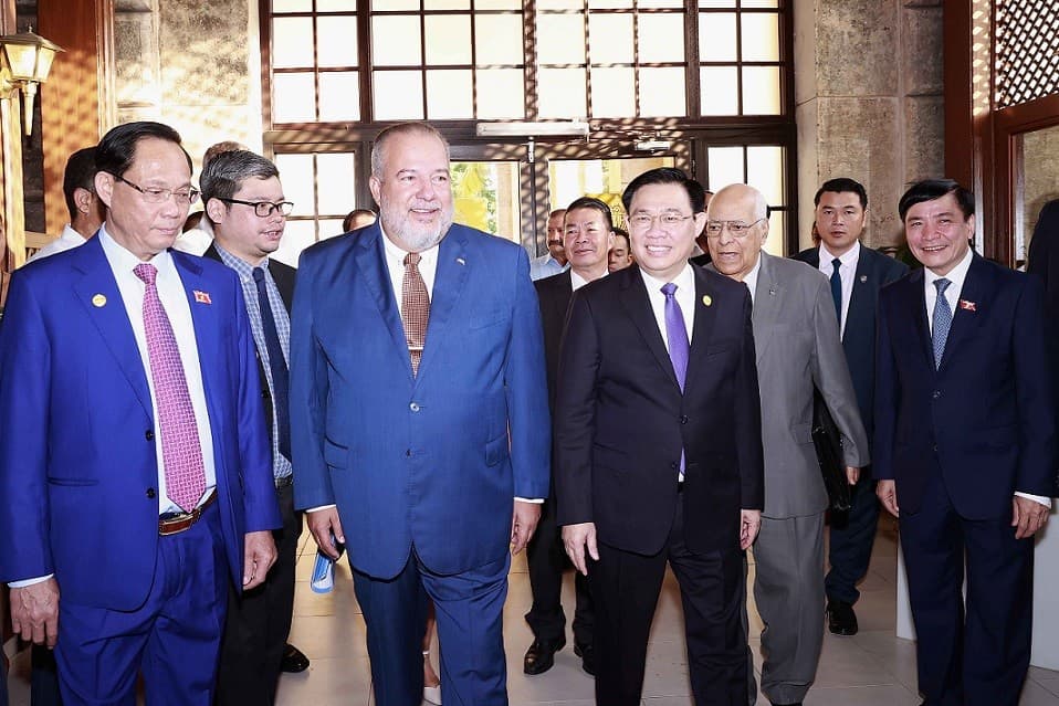 Vietnam, Cuba beef up trade, investment partnership to raise two-way trade to 500 million USD per annum