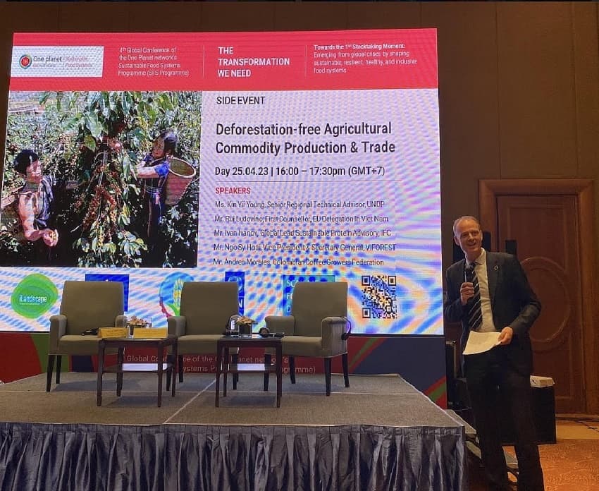 Deforestation-free agricultural production and trade