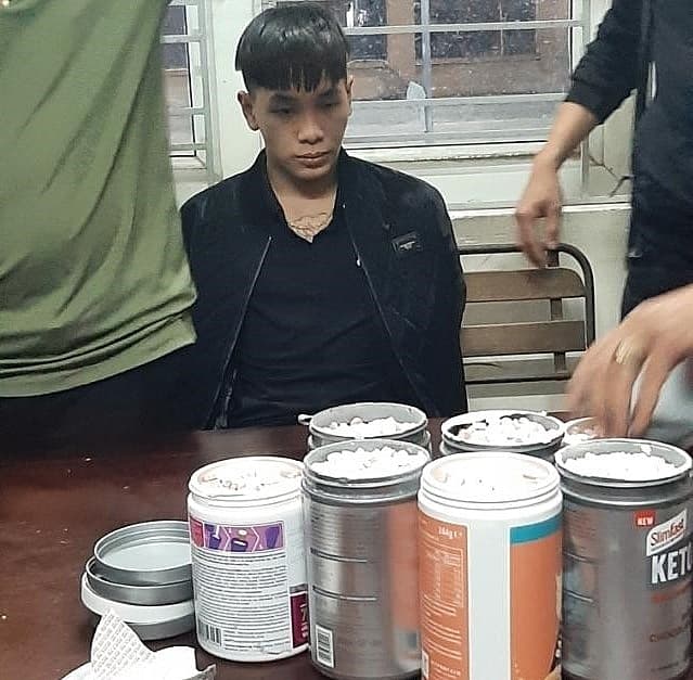Nearly 600 kg of drugs from abroad to Noi Bai airport seized in 3 months