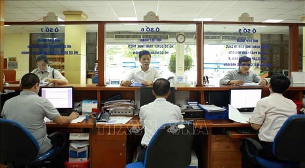 State budget revenue reaches 645.4 trillion VND in four months