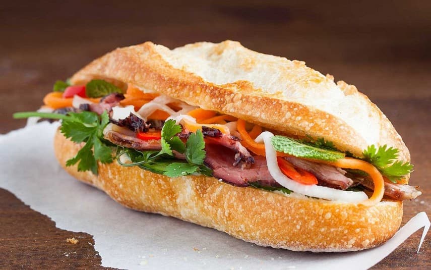 CNN Travel: Bread is a must-try dish in Vietnam