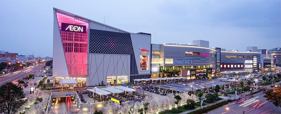 Mixed fortunes for major retail names in first quarter