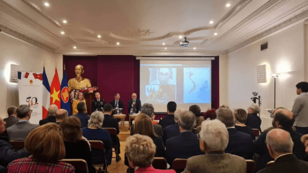 Seminar on Vietnam-France relations, Indo-Pacific region in Paris