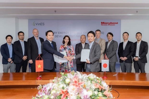 Vietnamese, Japanese firms sign strategic partnership in battery energy storage system