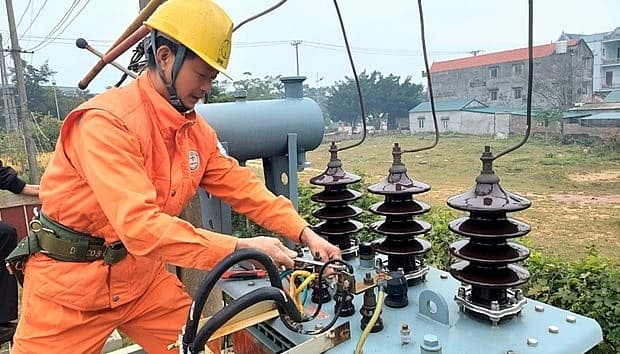 Mong Cai city imports electricity China’s Dongxing