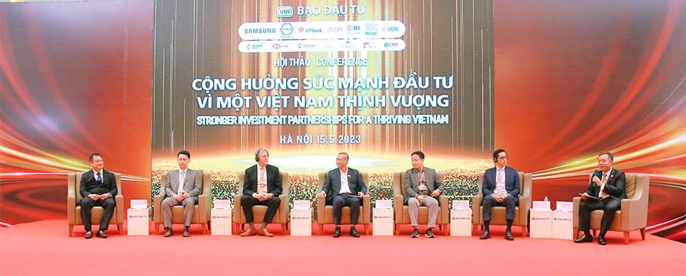 Vietnam takes on pressures of foreign capital attraction