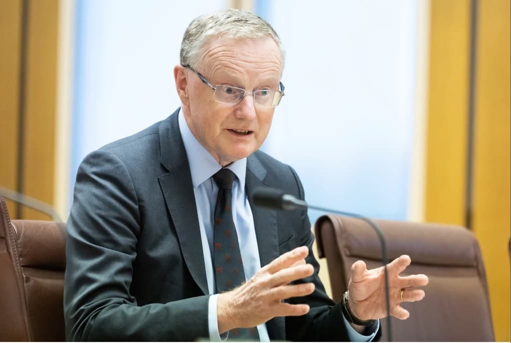 Will central banks pause in tightening cycle?