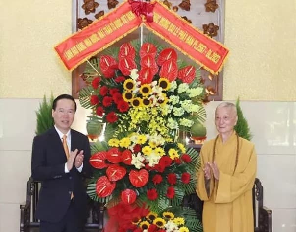 State leader extends greetings on Buddha’s birth anniversary in HCM City