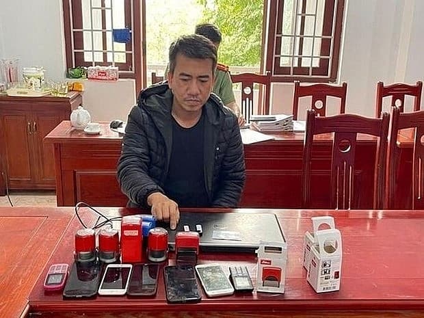 Cases of illegal invoice trading detected